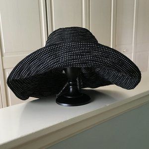 Wallaroo Scrunchie Packable Sun Hat, Black Polka Dot